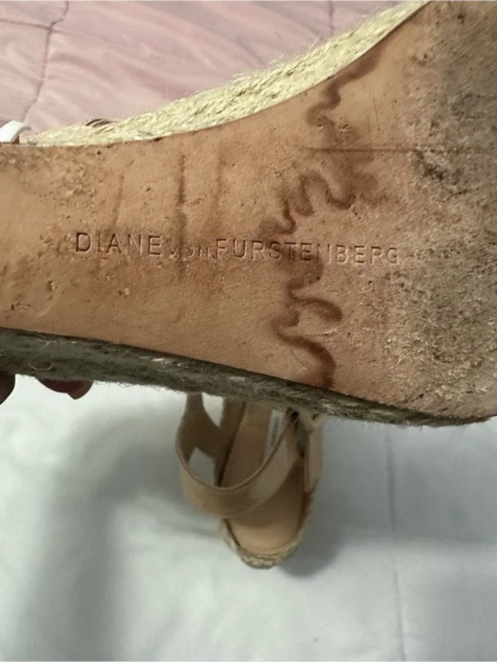Diane Von Furstenberg Neutral Beige Espadrille Wedge Sandals size 8.5
